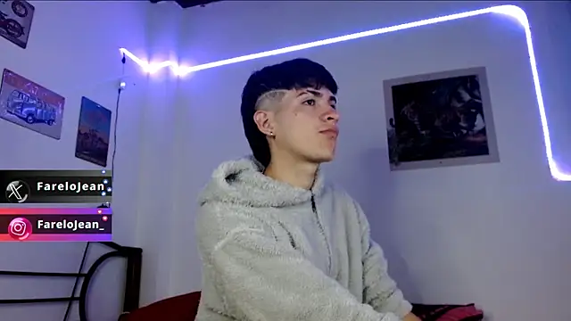 Snapshot of jeanfarelo chatting on 01/10/25, 04:01 jeanfarelo online show from 01/10/25, 04:01