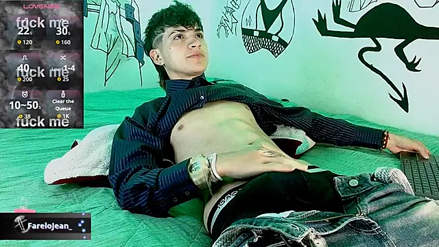 Snapshot of jeanfarelo chatting on 10/24/25, 11:34 jeanfarelo online show from 10/24/25, 11:34