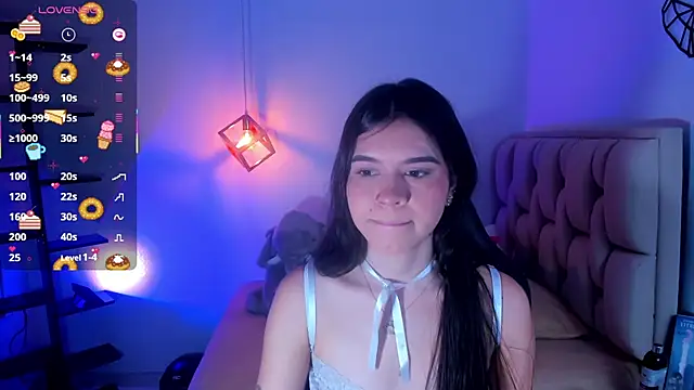 cassiehoward14 online show from 09/10/25, 07:03