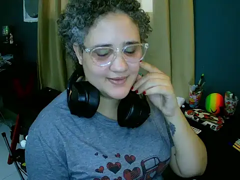 Snapshot of lolalicious_7583 chatting on 02/07/26, 08:12 lolalicious 7583 online show from 02/07/26, 08:12