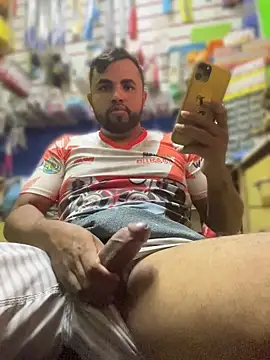 Sheik z o online show from 04/28/26, 01:16