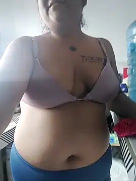 EmpaticBolillo online show from 02/23/26, 08:06