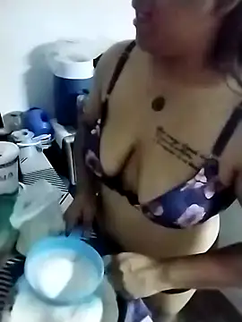 EmpaticBolillo online show from 04/13/26, 01:00