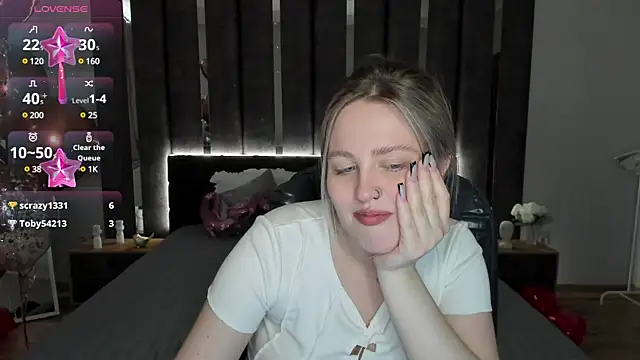 Snapshot of _Sarah_Soul_ chatting on 02/20/25, 06:50 Sarah Soul online show from 02/20/25, 06:50