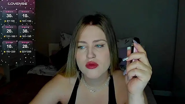 Snapshot of _Sarah_Soul_ chatting on 10/02/25, 12:06 Sarah Soul online show from 10/02/25, 12:06