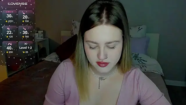 Snapshot of _Sarah_Soul_ chatting on 10/03/25, 12:07 Sarah Soul online show from 10/03/25, 12:07