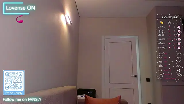 Snapshot of pretty_girlnextdoor chatting on 02/21/25, 06:59 pretty girlnextdoor online show from 02/21/25, 06:59