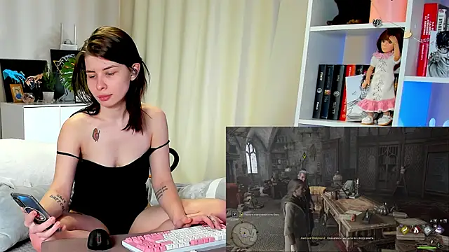 Snapshot of callmetori chatting on 01/25/25, 12:37 callmetori online show from 01/25/25, 12:37