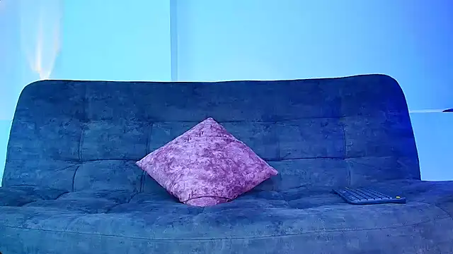 Snapshot of alexander_collin02 chatting on 09/30/25, 01:16 alexander collin02 online show from 09/30/25, 01:16