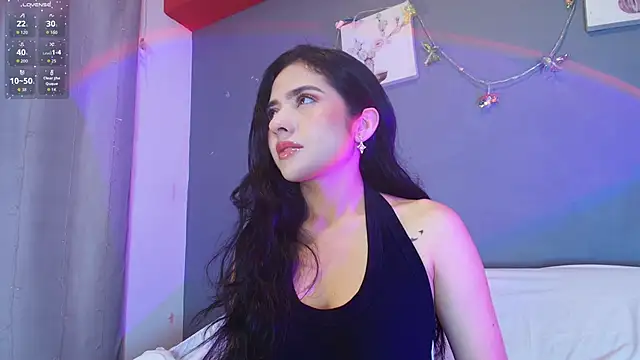 Snapshot of adara_johnson__ chatting on 03/09/26, 11:47 adara johnson online show from 03/09/26, 11:47