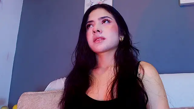 Snapshot of adara_johnson__ chatting on 03/21/26, 11:59 adara johnson online show from 03/21/26, 11:59