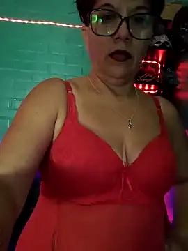 Snapshot of TRISH_MILF chatting on 12/07/24, 01:58 TRISH MILF online show from 12/07/24, 01:58