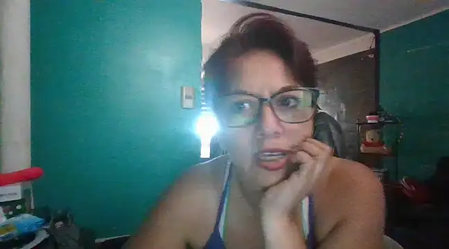 Snapshot of TRISH_MILF chatting on 12/09/24, 03:00 TRISH MILF online show from 12/09/24, 03:00