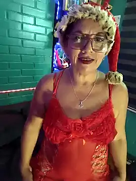 Snapshot of TRISH_MILF chatting on 12/25/24, 01:20 TRISH MILF online show from 12/25/24, 01:20