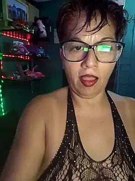 Snapshot of TRISH_MILF chatting on 01/07/25, 12:24 TRISH MILF online show from 01/07/25, 12:24