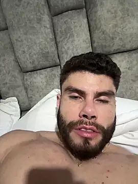 garageboy94 online show from 12/10/24, 12:39