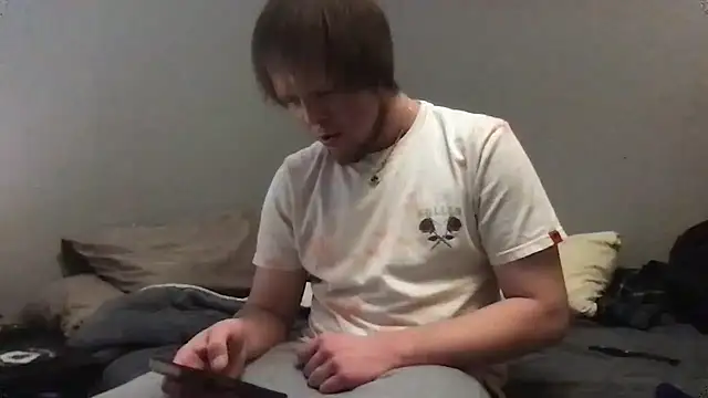 Snapshot of BigJohnson06 chatting on 12/02/24, 11:34 BigJohnson06 online show from 12/02/24, 11:34