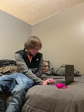 Snapshot of BigJohnson06 chatting on 12/14/24, 04:31 BigJohnson06 online show from 12/14/24, 04:31