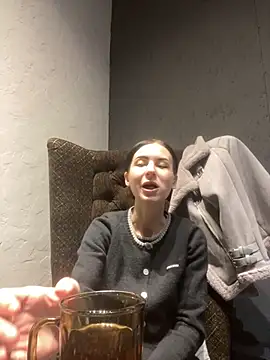 Starry Siren online show from 10/29/25, 02:41