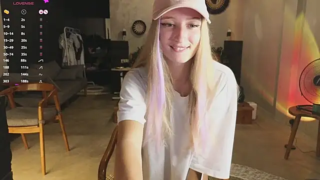 adele lyv online show from 01/31/25, 04:59