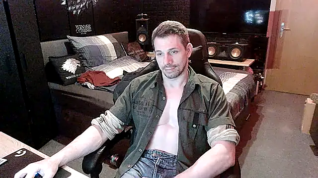 dreamwallker21 online show from 04/24/26, 12:51