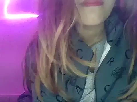 Snapshot of your_Shanvi chatting on 12/15/24, 04:37 your Shanvi online show from 12/15/24, 04:37