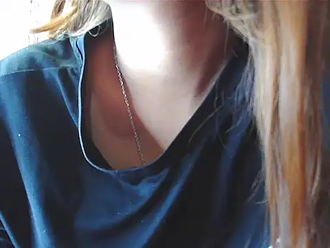 Snapshot of your_Shanvi chatting on 11/05/25, 07:03 your Shanvi online show from 11/05/25, 07:03