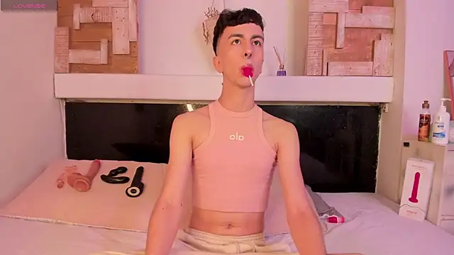 Snapshot of BrahmBelial_ chatting on 02/12/25, 04:44 BrahmBelial online show from 02/12/25, 04:44