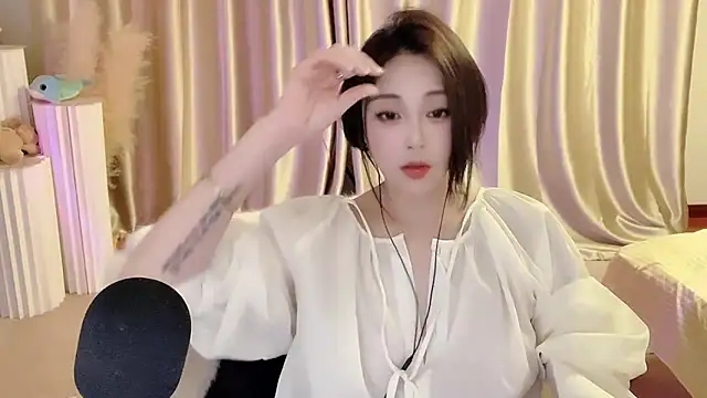 Daisy-77 online show from 03/20/25, 09:13