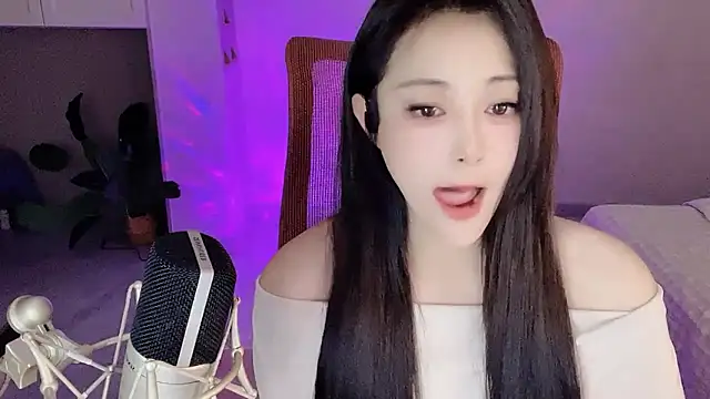 Daisy-77 online show from 11/20/25, 05:12