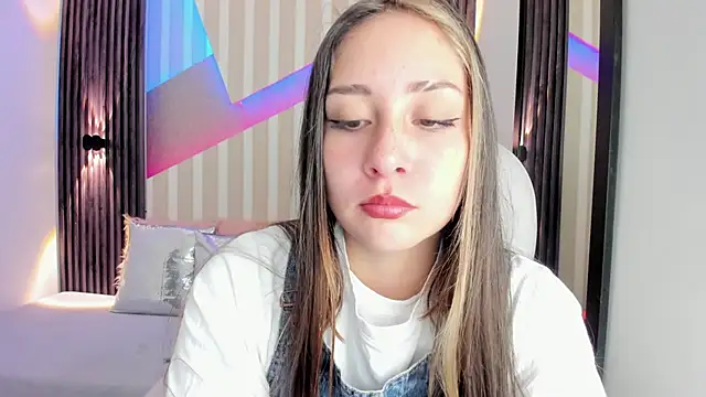 emily layton online show from 10/22/25, 02:39