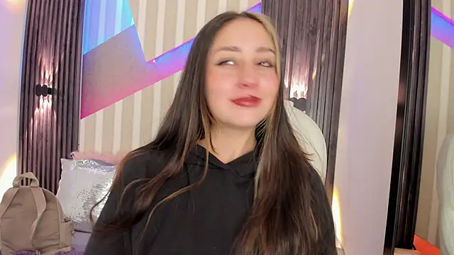 emily layton online show from 10/27/25, 02:32