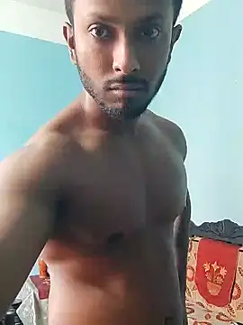 Snapshot of HunkyAriyan chatting on 01/19/25, 10:28 HunkyAriyan online show from 01/19/25, 10:28