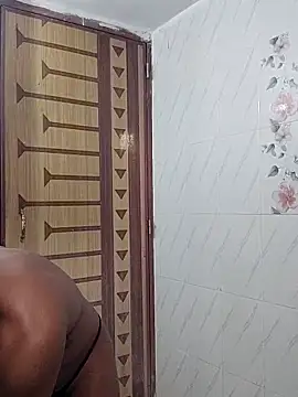 Snapshot of HunkyAriyan chatting on 03/17/25, 05:34 HunkyAriyan online show from 03/17/25, 05:34