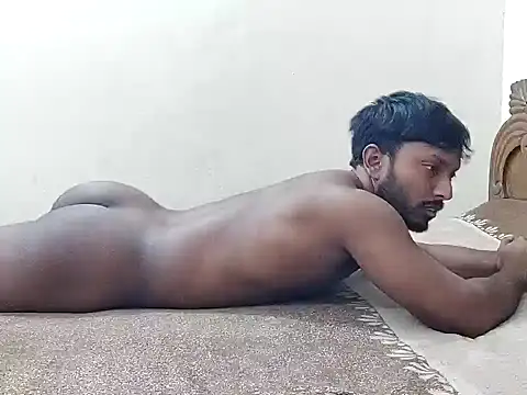 HunkyAriyan online show from 02/26/26, 03:44