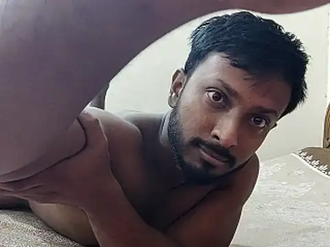 HunkyAriyan online show from 05/27/26, 01:57