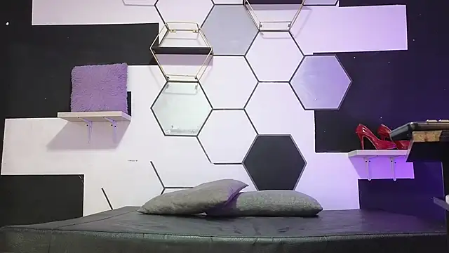 alondrabigtits online show from 09/13/25, 11:54