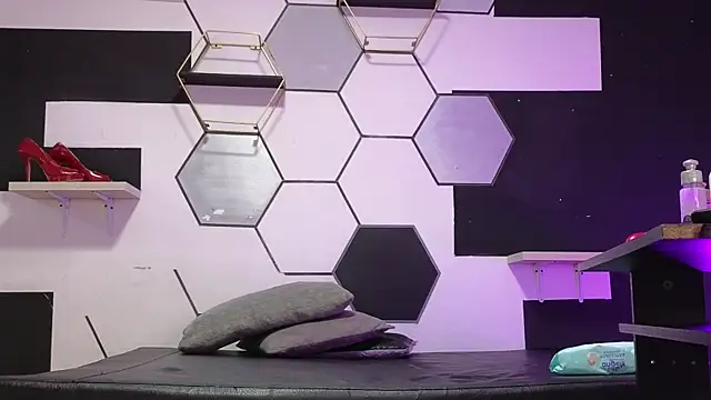 alondrabigtits online show from 09/19/25, 11:55