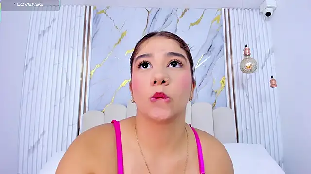 tifanyhills  online show from 03/13/26, 08:04