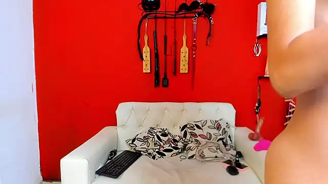 Snapshot of MIA_SOPHIA1 chatting on 01/28/25, 07:32 MIA SOPHIA1 online show from 01/28/25, 07:32