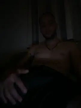 Snapshot of citecouple2341 chatting on 10/15/25, 09:26 citecouple2341 online show from 10/15/25, 09:26