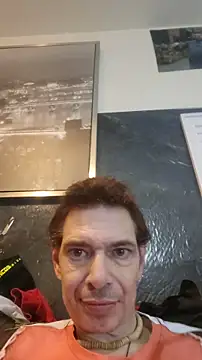 Snapshot of Doggyray44 chatting on 11/29/25, 05:05 Doggyray44 online show from 11/29/25, 05:05