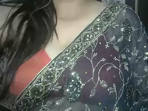 Snapshot of bhabhi_jaan11 chatting on 02/02/25, 03:17 bhabhi jaan11 online show from 02/02/25, 03:17