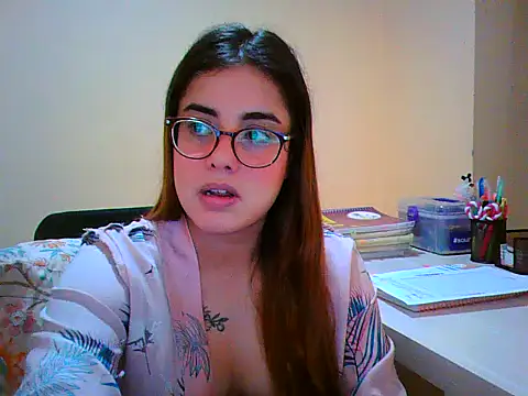 maliamiller online show from 11/02/25, 06:27