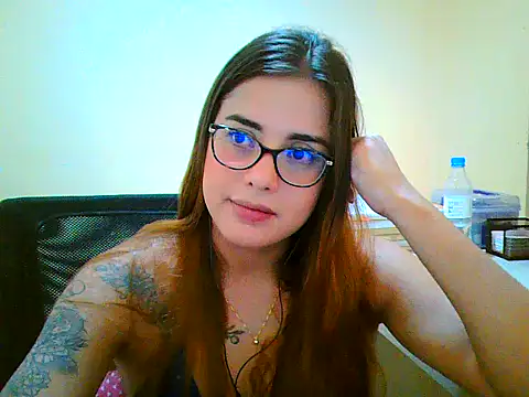 maliamiller online show from 02/13/26, 07:59