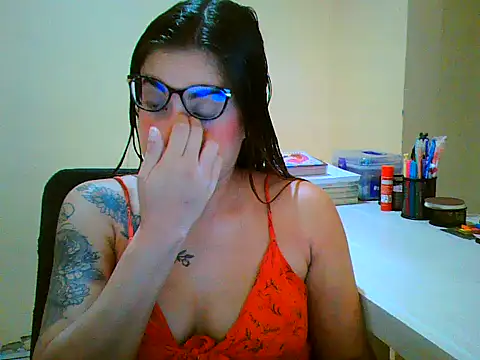 maliamiller online show from 03/11/26, 01:22