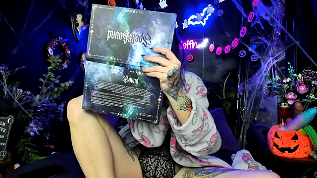 Purple Coffin666 online show from 11/22/25, 10:25