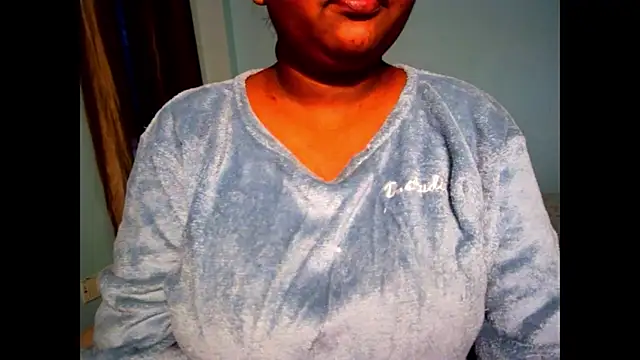 expression queen online show from 11/21/25, 10:14