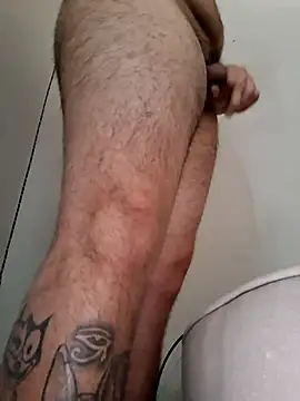 Snapshot of KeptupHack chatting on 11/04/25, 09:47 KeptupHack online show from 11/04/25, 09:47