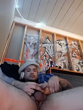 Snapshot of KeptupHack chatting on 11/05/25, 09:59 KeptupHack online show from 11/05/25, 09:59